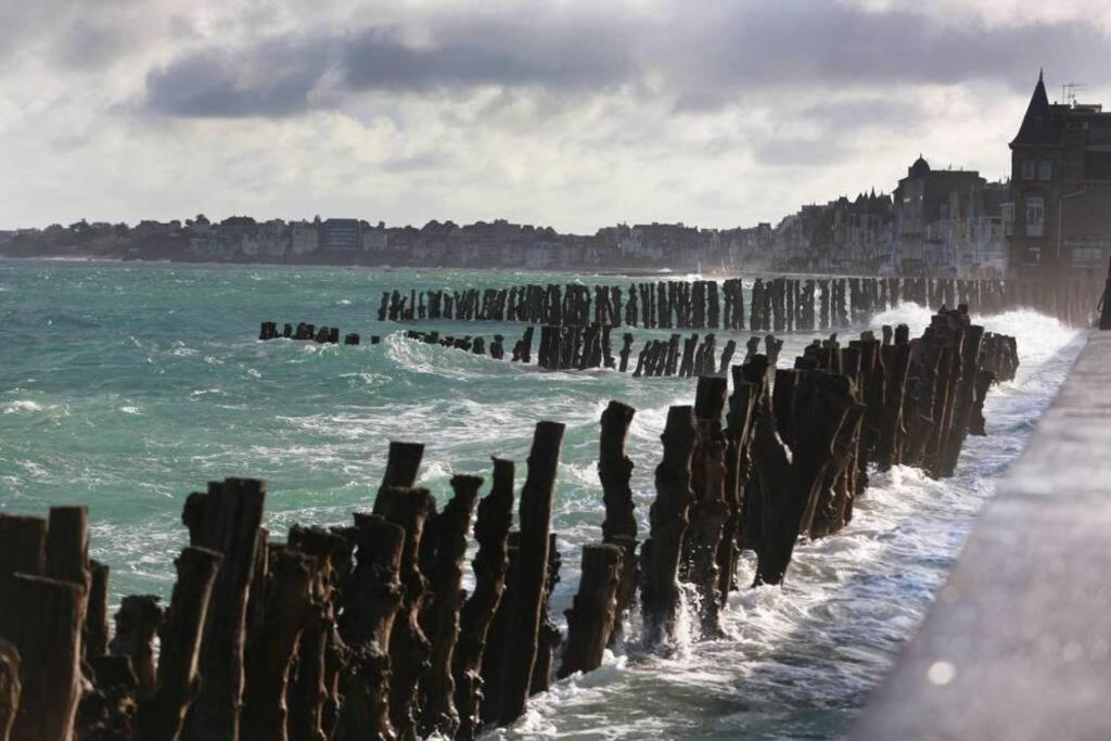 Apartament Le Plongeoir De Bon-Secours Saint-Malo Zewnętrze zdjęcie